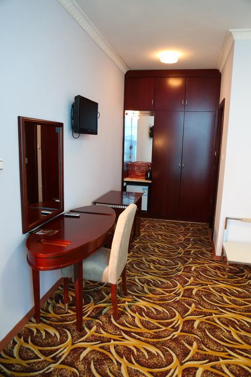 Afarensis International Hotel أديس أبابا الغرفة الصورة